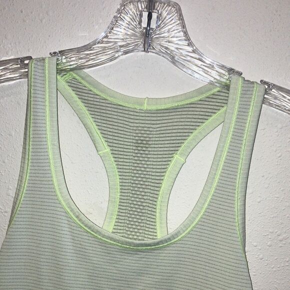 ❌Lululemon Light neon yellow Swiftly tech Racerback Tank Top size 4 - Picture 3 of 6
